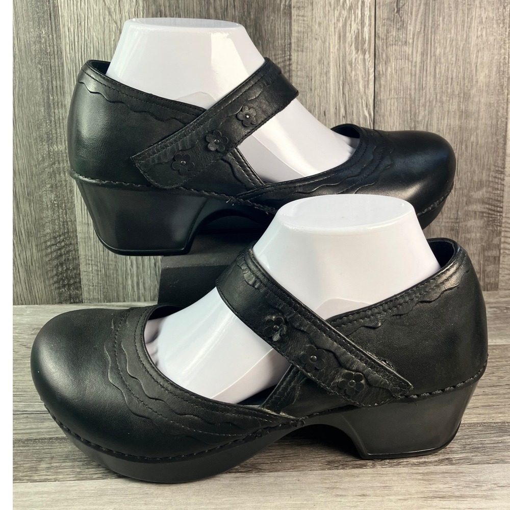 Dansko Black Leather Mary Jane Clogs Floral Strap Scalloped 3822020200 EU 40